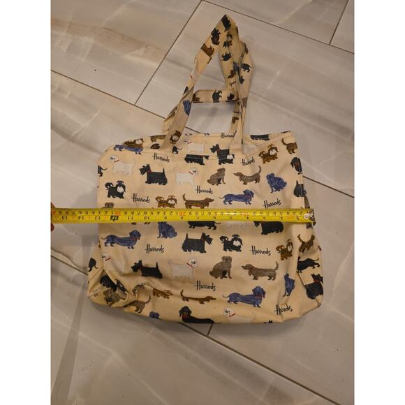Harrods Iconic Dog Small Tote Bag - Picture 8 of 16